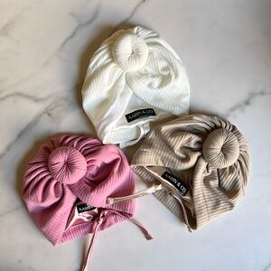 Aaron & Co Newborn Satin Lined Adjustable Turban 3 Piece Set